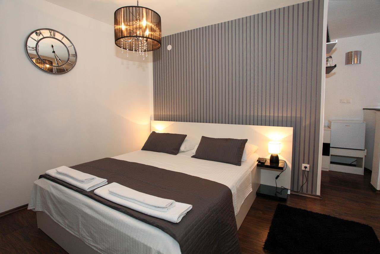Rooms Villa Padre Pag Town Exteriér fotografie